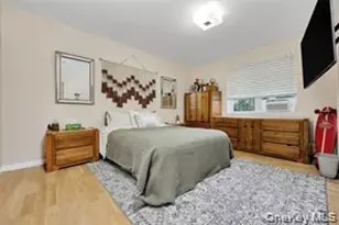 251 W Broadway, Long Beach, NY 11561 - Photo 14