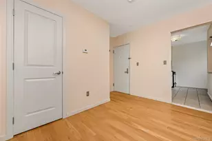 251 W Broadway, Long Beach, NY 11561 - Photo 14