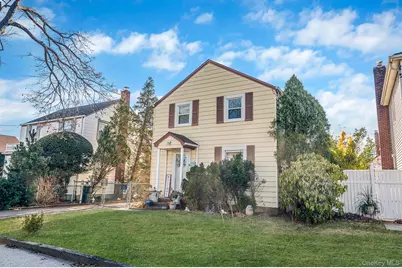 64 E Chester Street, Valley Stream, NY 11580 - Photo 26