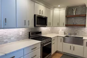 910 Altessa Blvd, Melville, NY 11747 - Photo 4