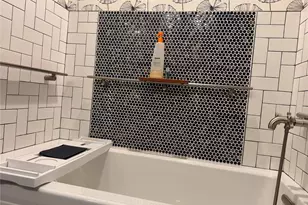 910 Altessa Blvd, Melville, NY 11747 - Photo 14