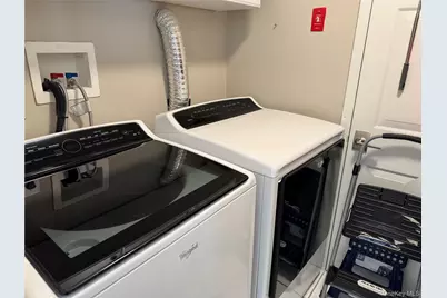 910 Altessa Boulevard, Melville, NY 11747 - Photo 16