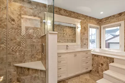 203 Pershing Parkway, Mineola, NY 11501 - Photo 8