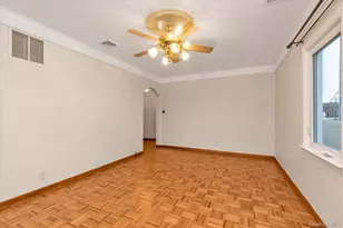 203 Pershing Pkwy, Mineola, NY 11501 - Photo 6