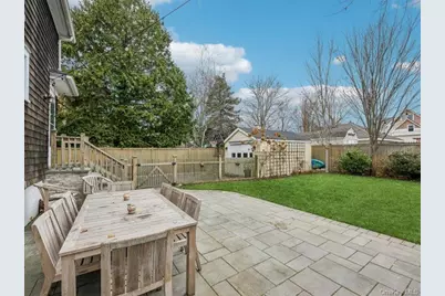 27 Hewlett Court, Babylon, NY 11702 - Photo 28