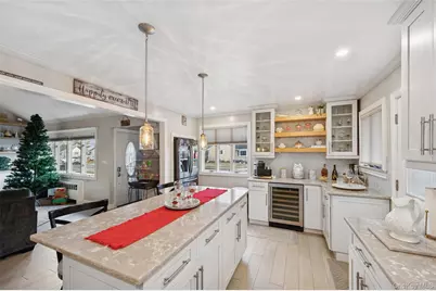 14 Blanchard Street, West Babylon, NY 11704 - Photo 8