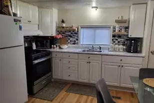 368 Union Ave, New Windsor, NY 12553 - Photo 2