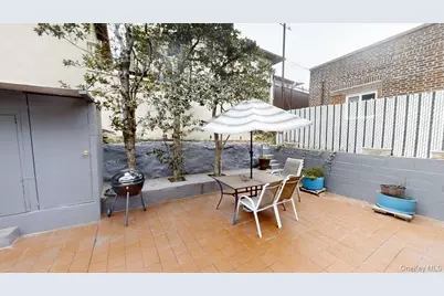 248 Westchester Avenue, Fleetwood, NY 10552 - Photo 2