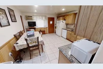 248 Westchester Avenue, Fleetwood, NY 10552 - Photo 4