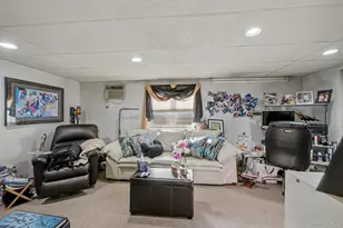 111 Shinbone Ln, Commack, NY 11725 - Photo 28