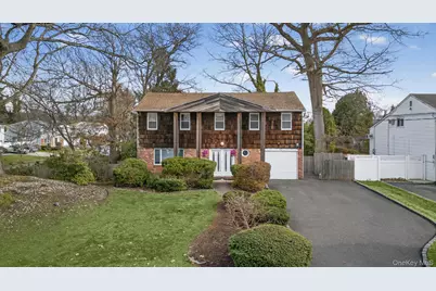 111 Shinbone Lane, Commack, NY 11725 - Photo 2