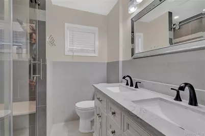 48 Saint Marks Avenue, Freeport, NY 11520 - Photo 10