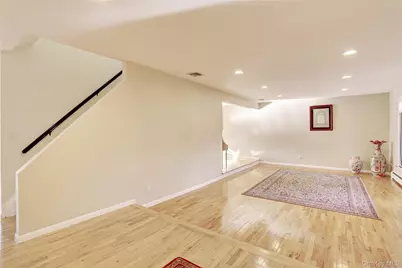 7 Pecan Valley Drive, New City, NY 10956 - Photo 4