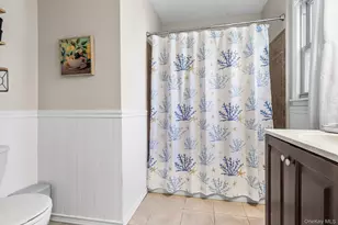 24 Parkside Ave, Miller Place, NY 11764 - Photo 18