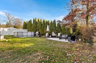 24 Parkside Ave, Miller Place, NY 11764 - Photo 32