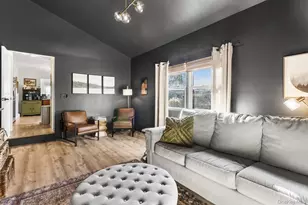 24 Parkside Ave, Miller Place, NY 11764 - Photo 4