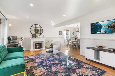 24 Parkside Avenue, Miller Place, NY 11764 - Photo 16