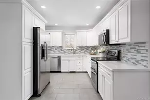 7 Atlantic Dr, Sound Beach, NY 11789 - Photo 8
