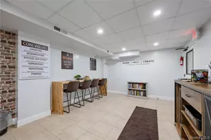 210 Pelham Rd, New Rochelle, NY 10805 - Photo 18