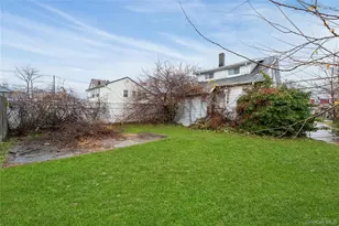 188 Woodside Ave, Freeport, NY 11520 - Photo 20