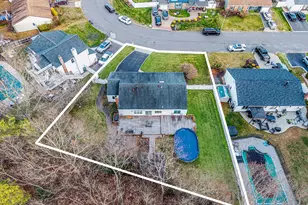 32 San Rafael Ave, Holbrook, NY 11741 - Photo 8