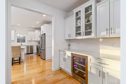 15 Shaw Lane, East Moriches, NY 11940 - Photo 10