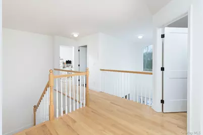 15 Shaw Lane, East Moriches, NY 11940 - Photo 28