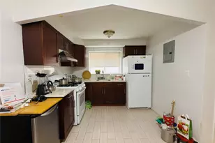 2154 Haight Ave, Bronx, NY 10461 - Photo 8