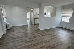 10 Dorothy Ct, Merrick, NY 11566 - Photo 4