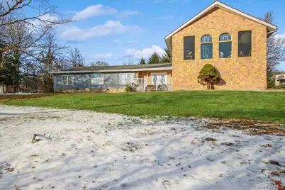 23 Peach Terrace, Newburgh, NY 12550 - Photo 2