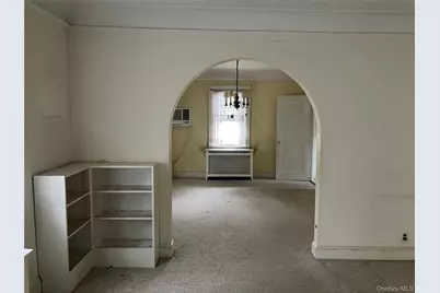 4627 Jayson Avenue, Great Neck, NY 11020 - Photo 10