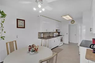 607 St George Ave, North Babylon, NY 11703 - Photo 10