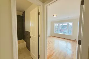 3167 Ampere Ave, Bronx, NY 10465 - Photo 10