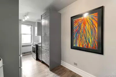 25-40 31 Avenue #6F, Astoria, NY 11106 - Photo 10