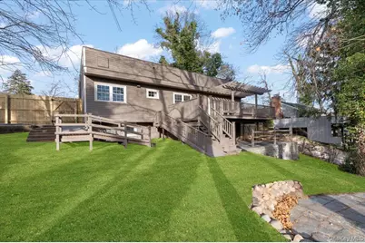 27 Valley Avenue, Locust Valley, NY 11560 - Photo 26