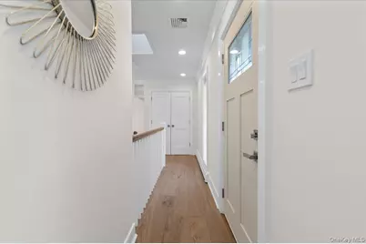 27 Valley Avenue, Locust Valley, NY 11560 - Photo 10