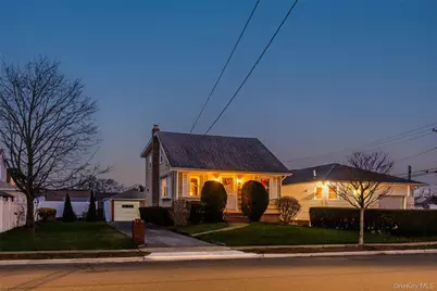 3066 Western Boulevard, Baldwin, NY 11510 - Photo 2