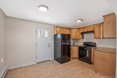 703 Provost Avenue, Bellport, NY 11713 - Photo 4