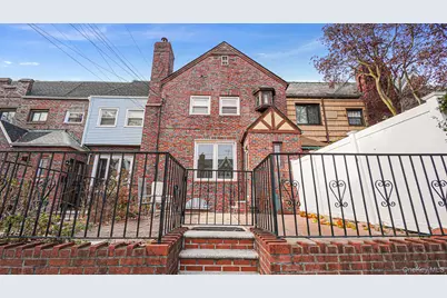 2521 Yates Avenue, Bronx, NY 10469 - Photo 1