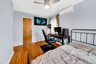 239 Brinsmade Ave, Bronx, NY 10465 - Photo 18