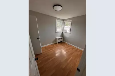 282 16th St, West Babylon, NY 11704 - Photo 6