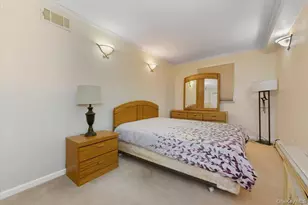 504 Cedarwood Dr, Cedarhurst, NY 11516 - Photo 20