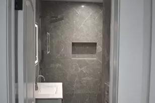 563 E 3rd St, Mount Vernon, NY 10553 - Photo 10