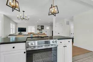 32 Katherine St, Locust Valley, NY 11560 - Photo 12