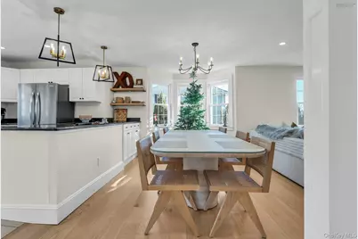 32 Katherine Street, Locust Valley, NY 11560 - Photo 10