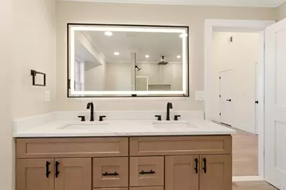 11 Plantation Drive, Hauppauge, NY 11788 - Photo 16