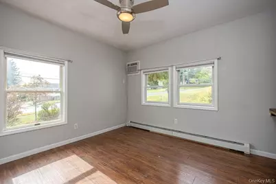 132 Neptune Drive, Monroe, NY 10950 - Photo 18