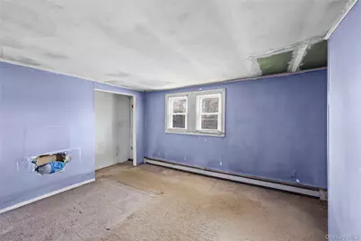 6 Sportsman Court, Shirley, NY 11967 - Photo 18