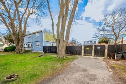 6 Sportsman Court, Shirley, NY 11967 - Photo 4