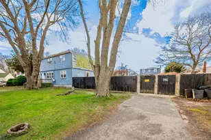 6 Sportsman Ct, Shirley, NY 11967 - Photo 4